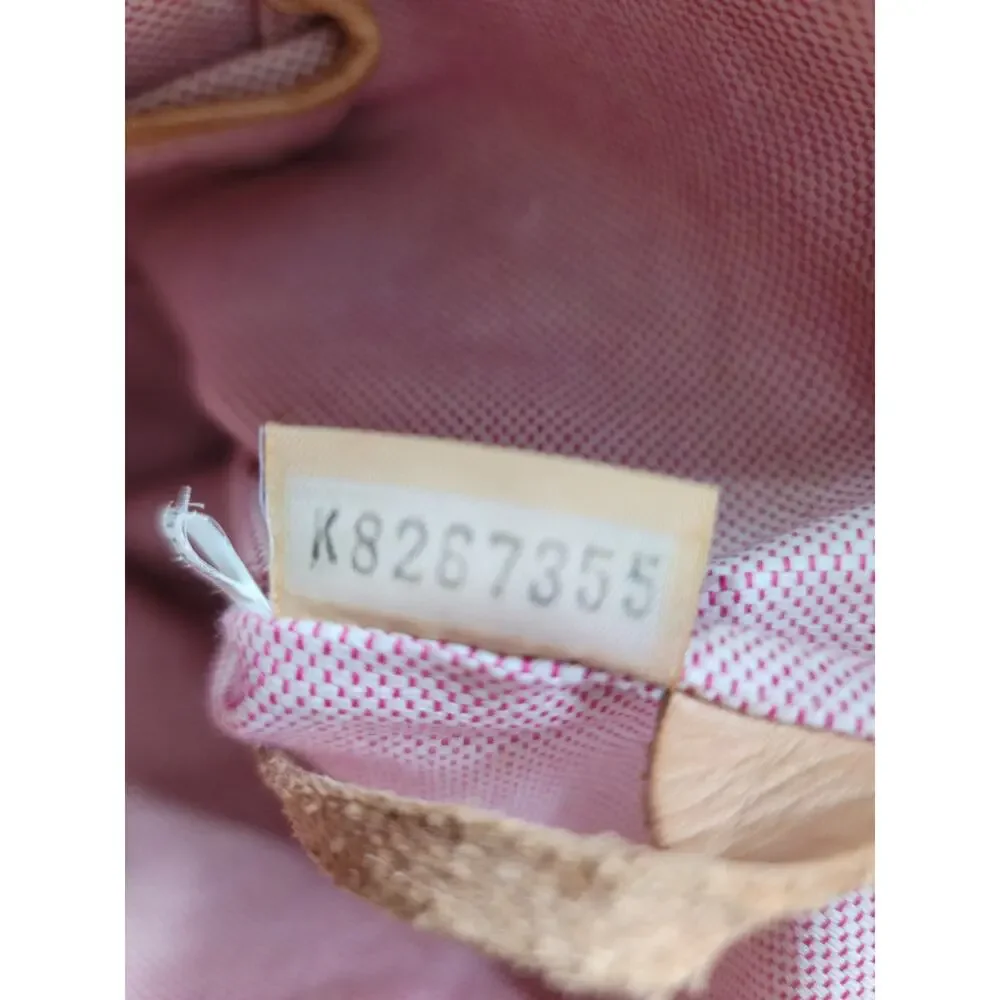 Dooney & Bourke preloved needs